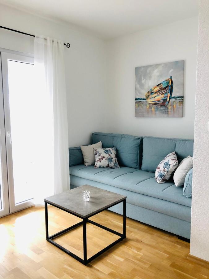 Villa Dani Sea & Pool Apartments Trogir Buitenkant foto