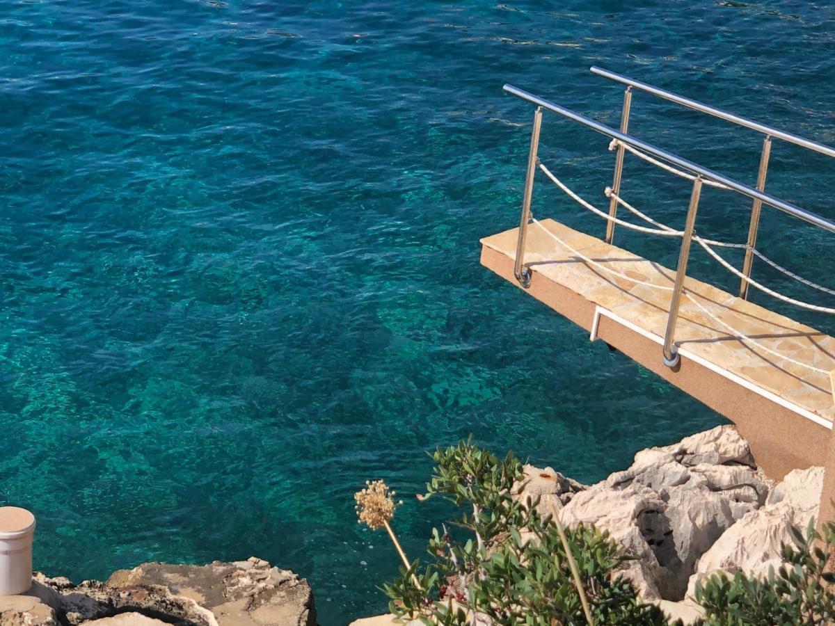 Villa Dani Sea & Pool Apartments Trogir Buitenkant foto
