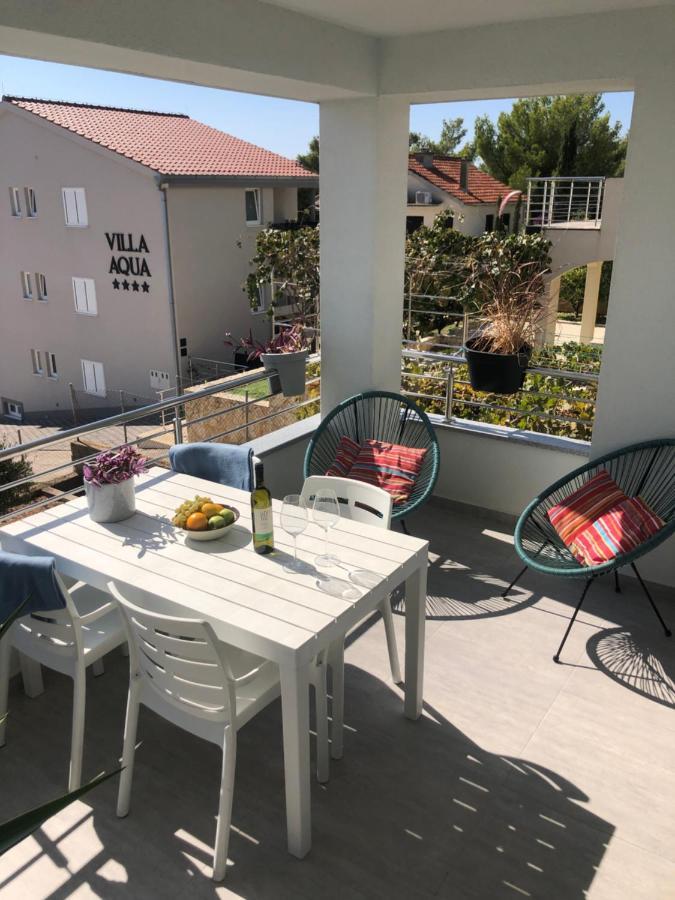 Villa Dani Sea & Pool Apartments Trogir Buitenkant foto